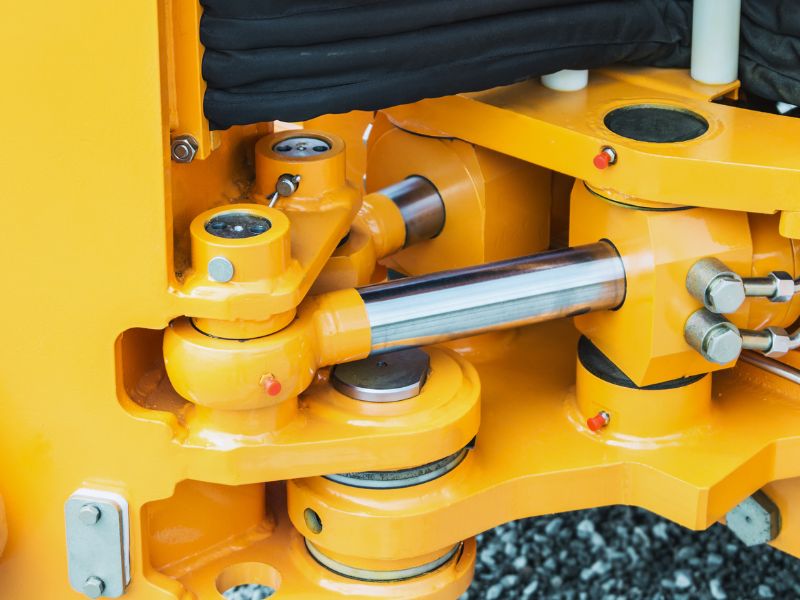 spherical rod ends in hydraulic system