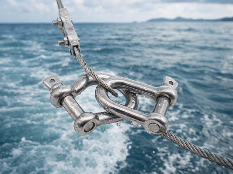 boat shackels