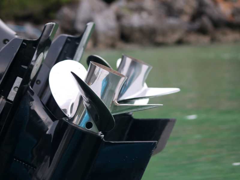 Commercial Workboats & Patrol Vessels